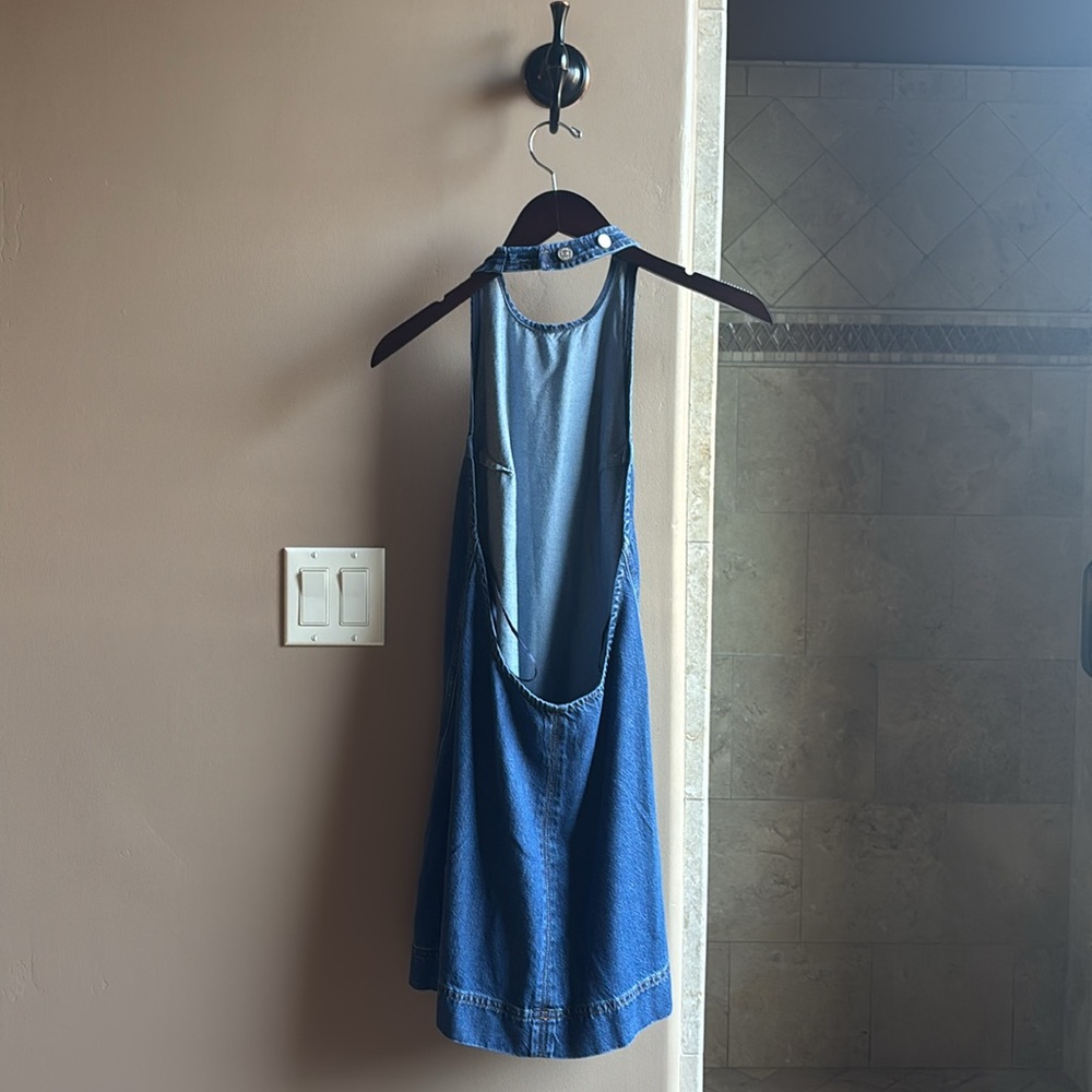 Reformation - Picture 9 of 9